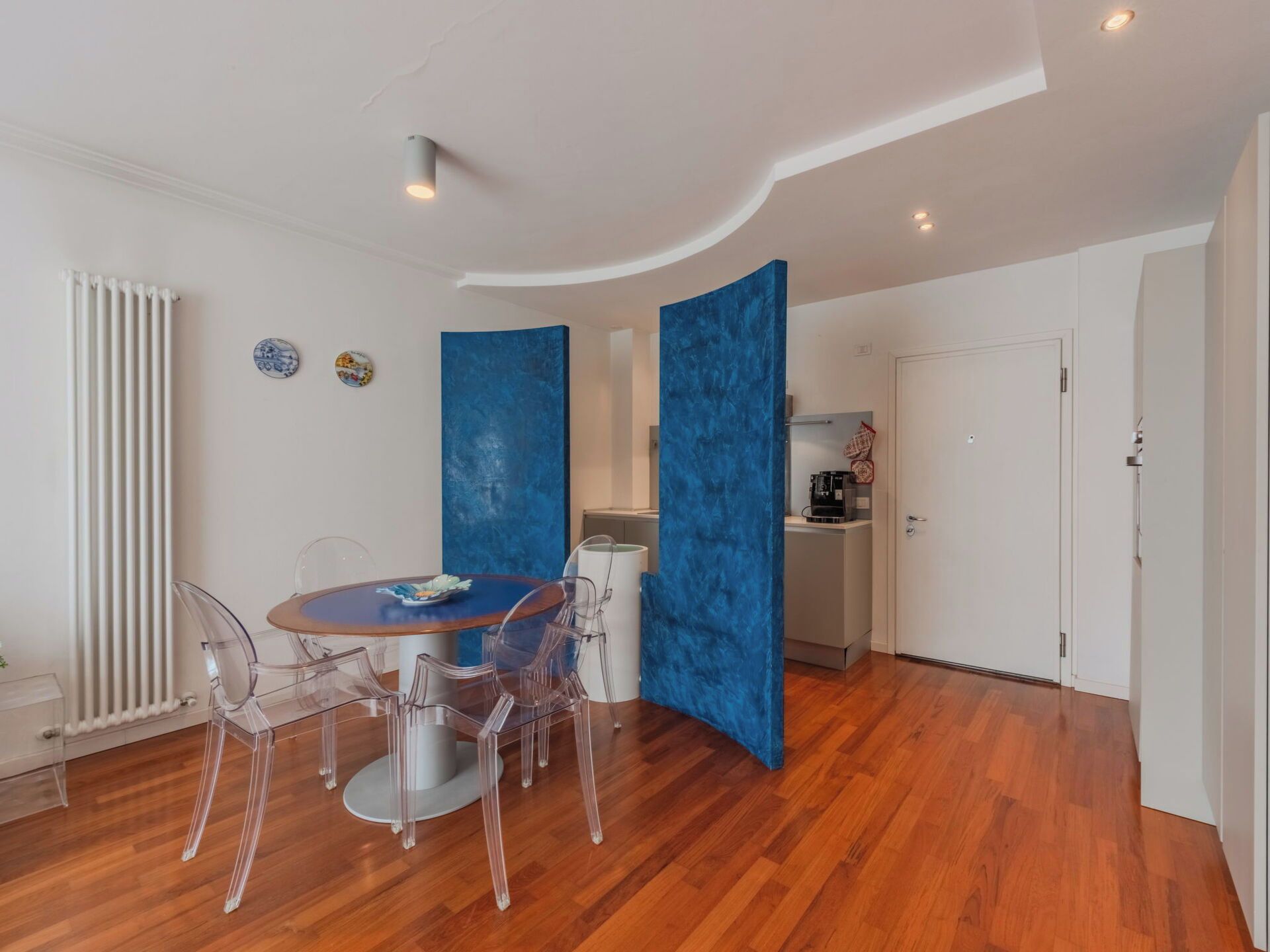 Flooring, Floor, Interior Design, Wood, Furniture, Ceiling, Wood Flooring, Lighting, Room, Apartment