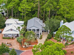 Exterior - Full Circle 2 - Where Coastal Comfort Comes Full Circle (Seagrove Beach)