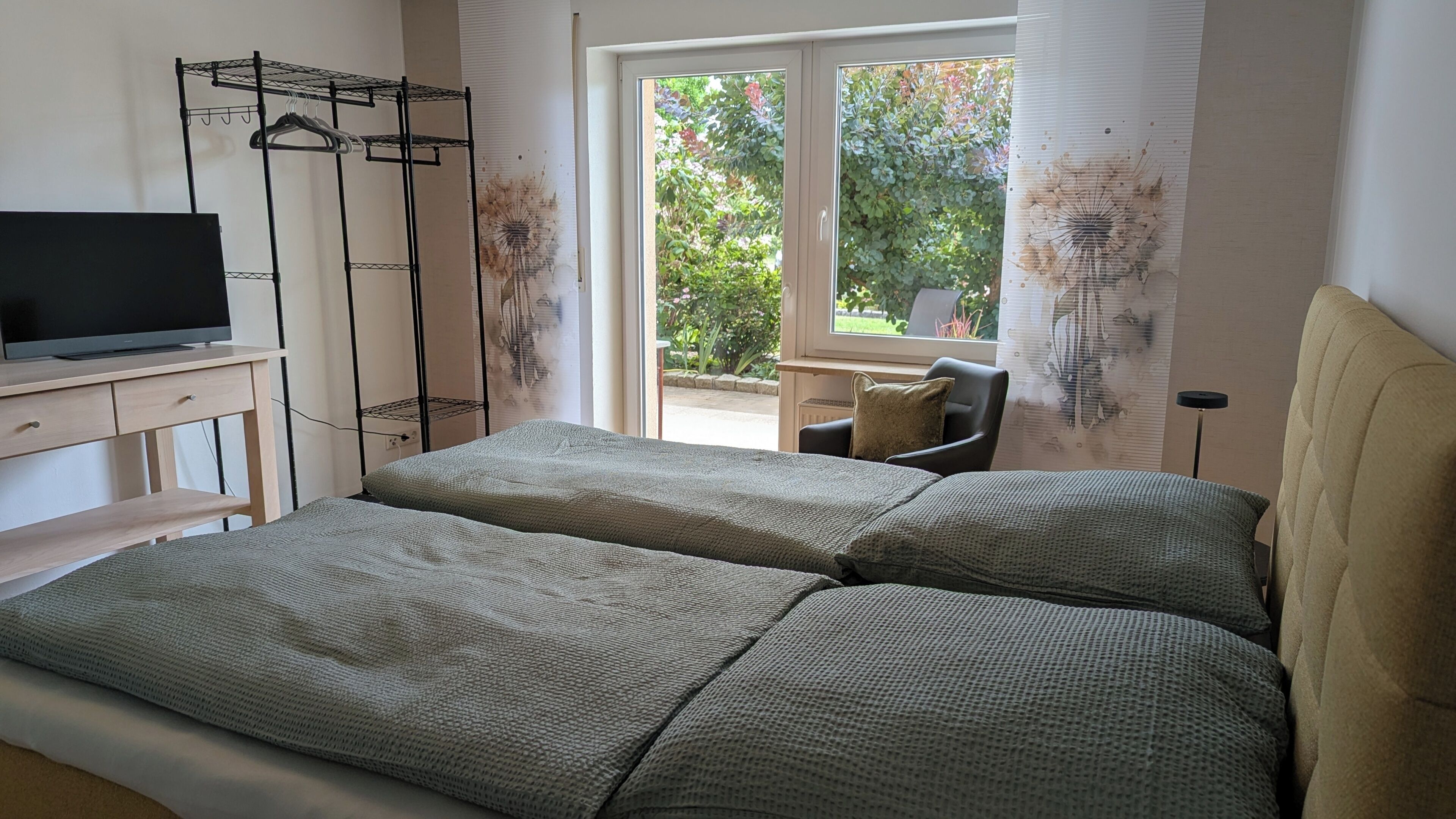 1 chambre, fer et planche à repasser, Wi-Fi gratuit, draps fournis