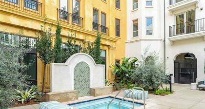 Luxury King 2B2B|Pool & Spa|Smart 4K TVs in all Rm
