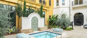 Luxury King 2B2B|Pool & Spa|Smart 4K TVs in all Rm