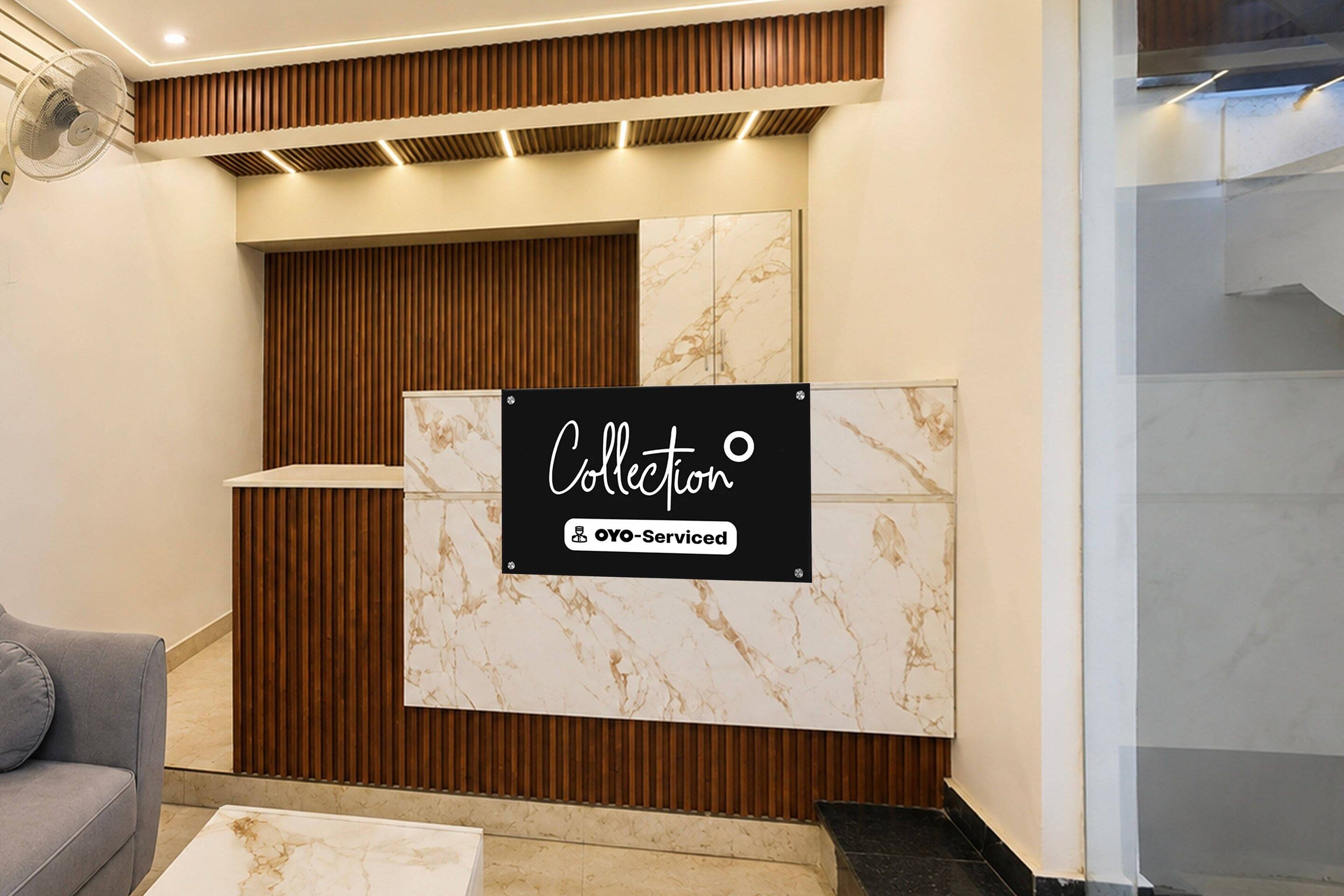 House | Reception