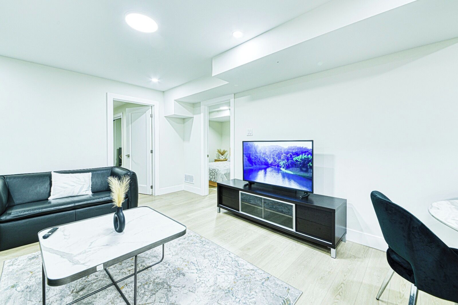 Luxury 3br Suite | Ev Charger | Long Stays - Hamilton