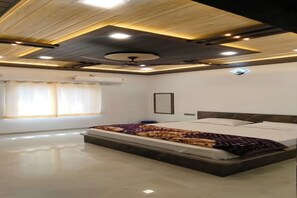 Free WiFi - Hotel Seth Sanwariya (Khatoo)