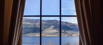 Quarterdeck Gardens - 3BR Highland Cottage with Loch Views