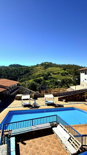 Pool - Family Suite with breakfast and leisure facilities in Amparo, SP (Amparo)