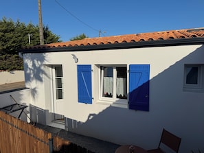 Exterior - Studio apartment near the beach, the harbor, and all shops (Talmont-Saint-Hilaire)