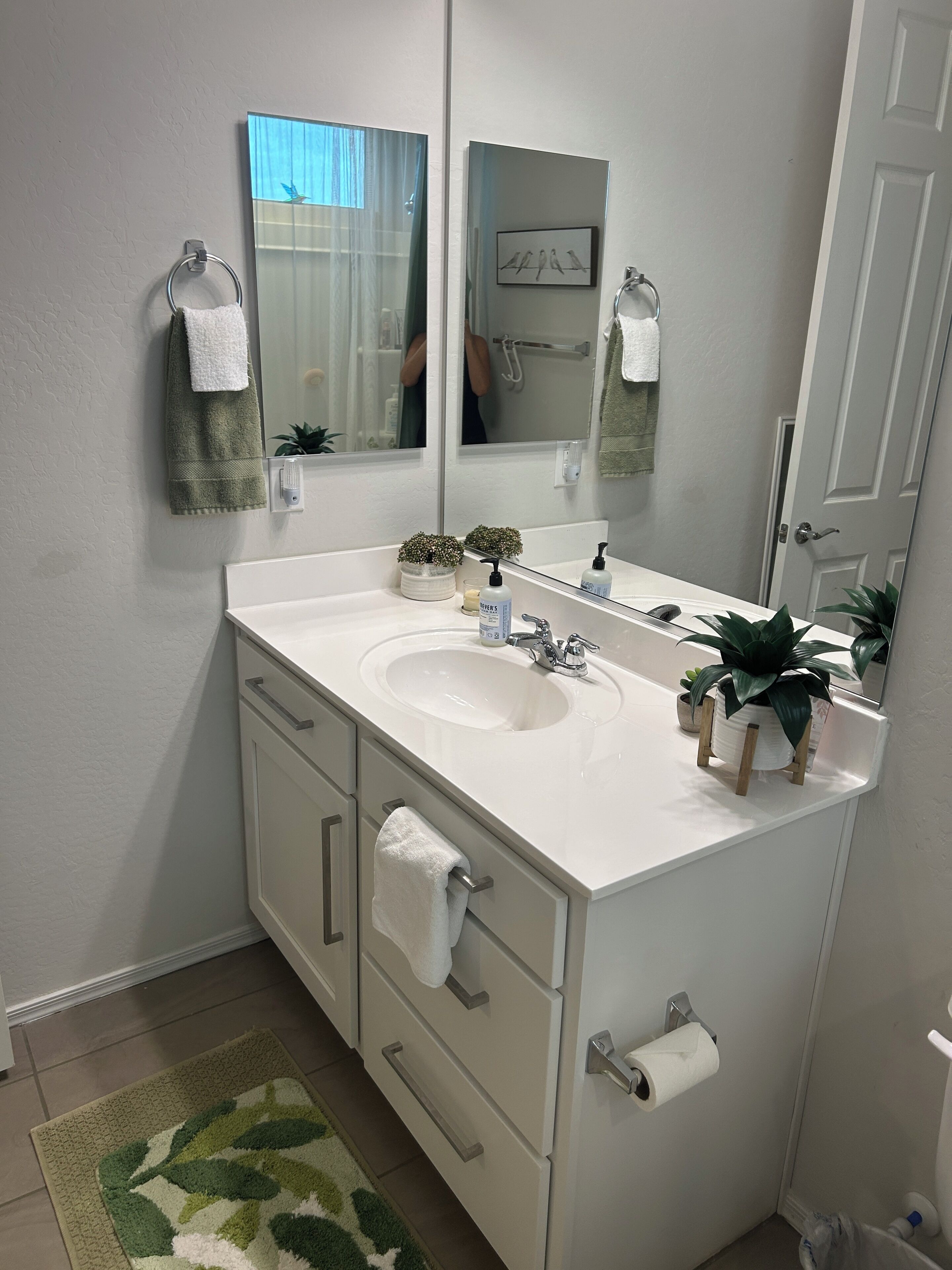 Secondary bathroom