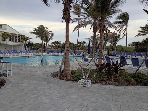 Spacious 2 bedroom condo in desirable Hutchinson Island Resort Community