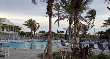 Spacious 2 bedroom condo in desirable Hutchinson Island Resort Community