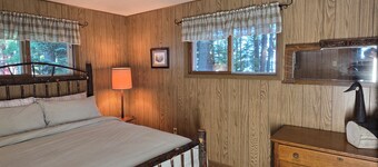 St Germain Cabin on Two Lakes Northwoods
