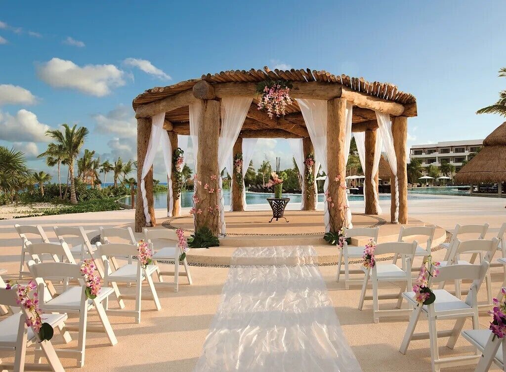 Outdoor banquet area