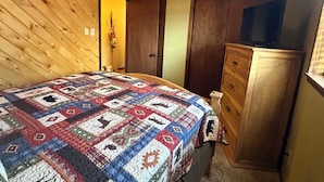 Unclassified image, 2 of 29, button - Last Chance Cabin in Red River NM (Red River)