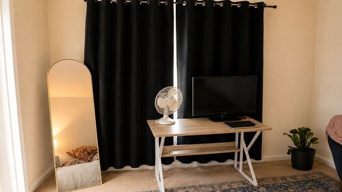Guest Bedroom Furnished w/ Queen Bed, Firestick, TV, etc.