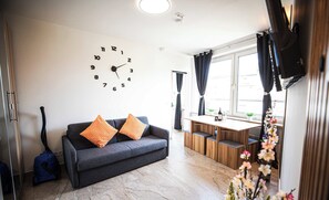 Smart TV, video games, offices - Ferienwohnung im Bramfelder 3 (Wandsbek-Hamburg)