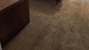A bedroom with two beds, a desk, and a closet. - Spacious 5-bedroom house in Sturgis South Dakota! (Sturgis)