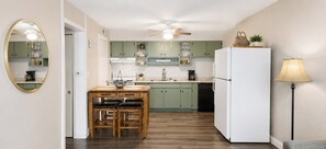 Private kitchen - Wobbly Glaize Getaway! Cozy Lake Condo near Wobbly Boots and Grand Glaize Bridge (Osage Beach)