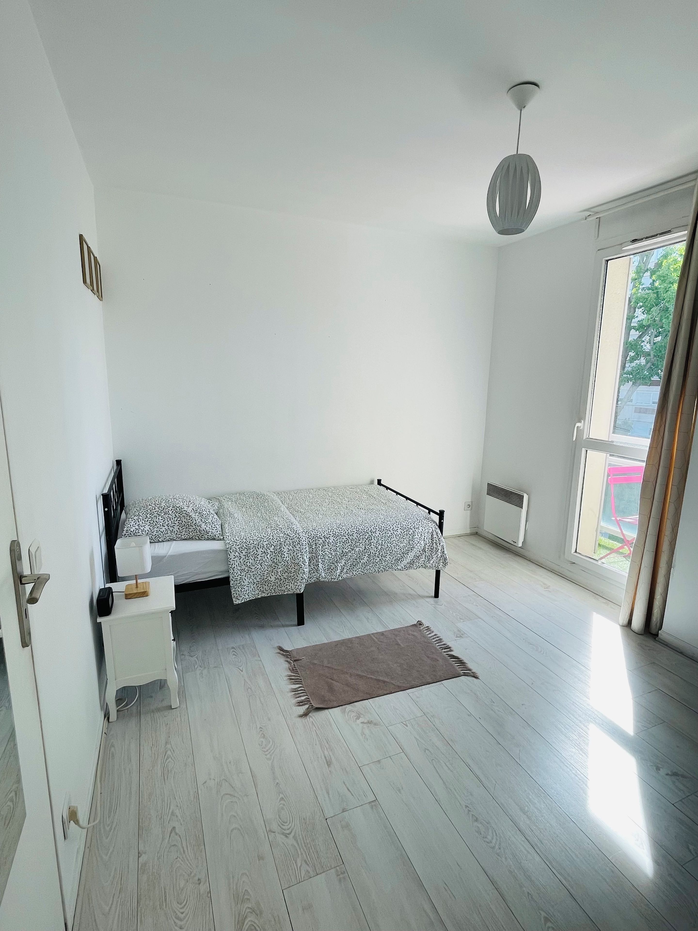 1 bedroom, desk, iron/ironing board, WiFi (free)