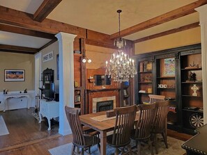 Dining - The Steamboat House, Pelican Parlor-Bed&Breakfast Style Experience Natchitoches (Natchitoches)