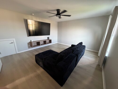 Casa Sonador - 3-bedroom 2.5 bath house in Edinburg