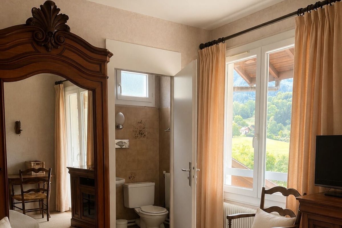 Comfort Double Room, Mountain View | Wi-fi percuma
