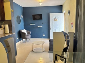 Living room - Apt Next to Avenida España (Santo Domingo Este)