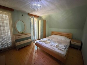 3 chambres, Wi-Fi, draps fournis