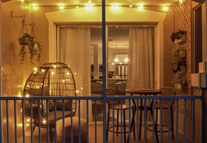 Dining - 3BR Windsor Palms Resort Condo Near Disney, Pool, Arcade & Kids’ Bunk Room (Kissimmee)