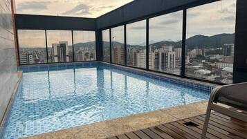 15 piscines a l'aire lliure