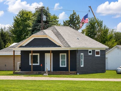 Your Home Away From Home Near the Missouri River