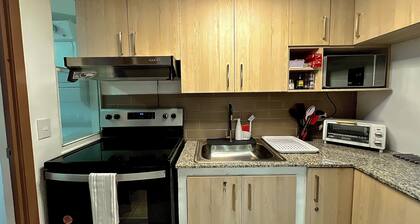Cozy 1 Bedroom in Casa San Francsco in Down Town San Salvador R4