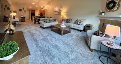 Walk-In Shower, Centrally Located 3 bedroom 2 bathroom