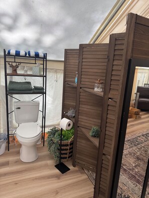 Bathroom - Romantic 1 BR Retreat on the edge of woods with private hot tub (Madison)