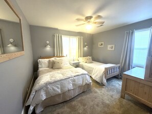 3 Schlafzimmer, Schreibtisch, kostenloses WLAN, Bettwäsche