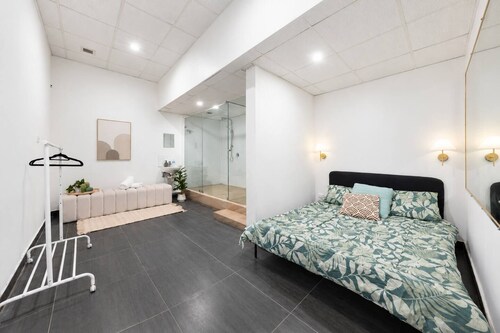 Cozy Room | Private Shower, Heart of Marrickville