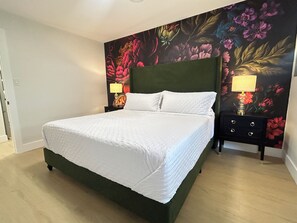 Ferros/tábuas de passar roupa, Wi-Fi, roupa de cama