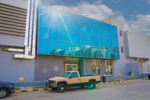Exterior - Clowzer Al Rabea (Riyadh)