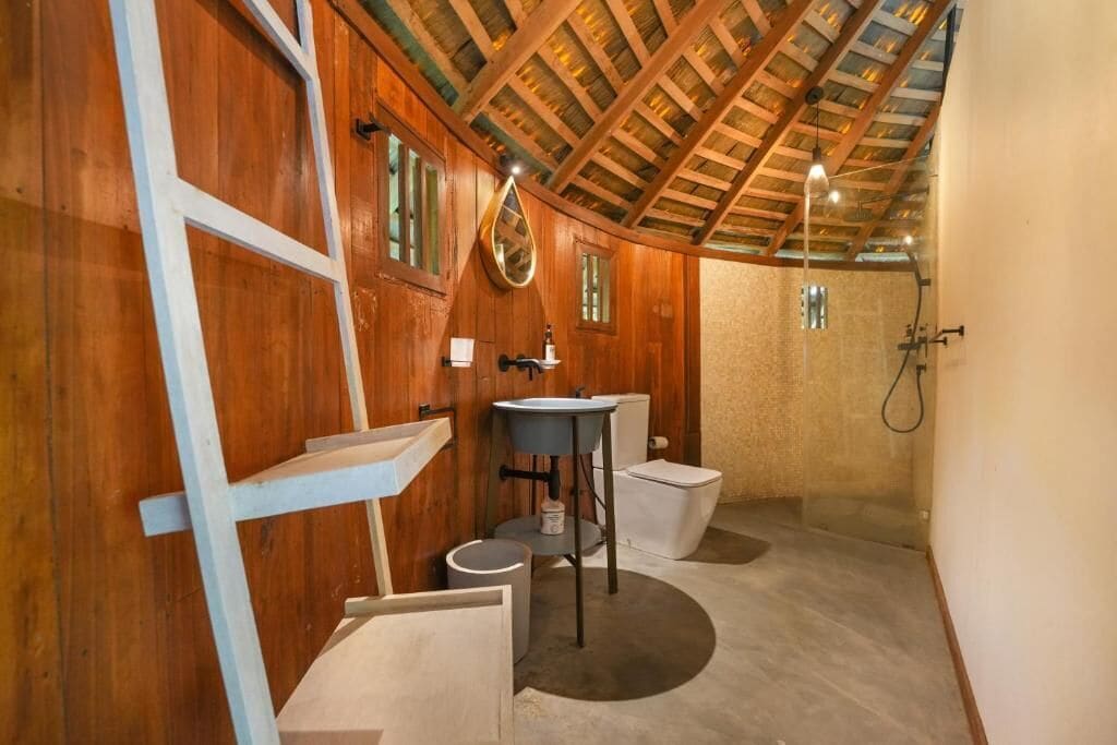 Superior Double Room, Garden View | Bathroom