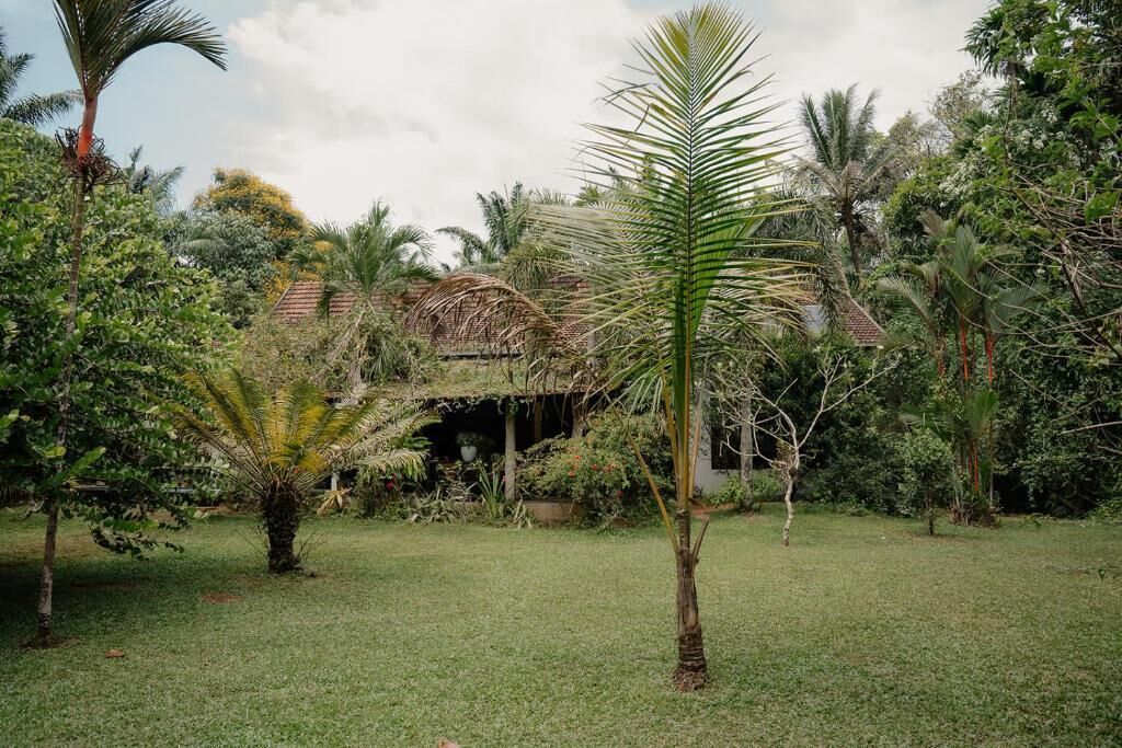 Villa, balcón, vistas al jardín | Jardines del alojamiento