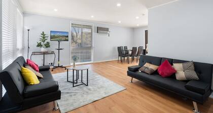 Family-Friendly 3-Bed House in Kambah