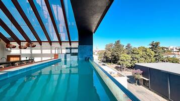Apartment | Pool | Outdoor pool