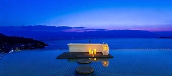 大理·鑫龍居海景民宿（洱海雙廊店）