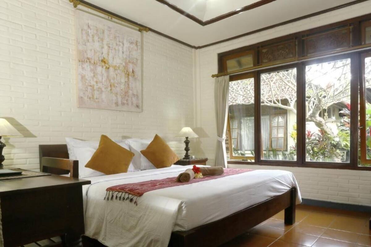 Standard Double Room, Balcony, Garden View