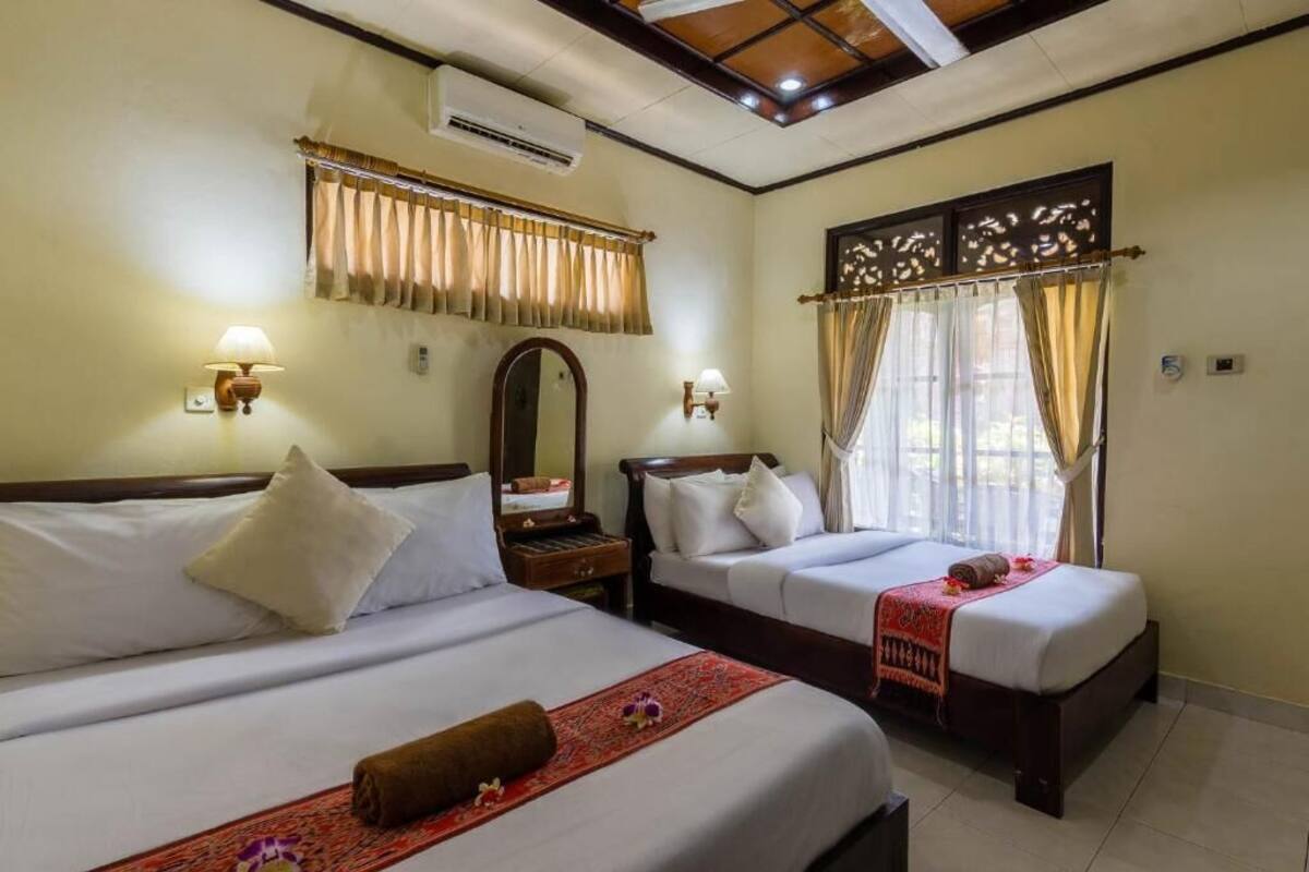 Standard Triple Room, Balcony, Garden View