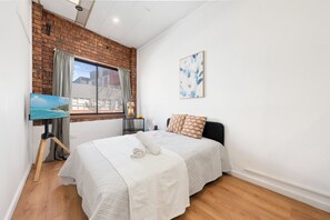 1 chambre, bureau, Wi-Fi, draps fournis