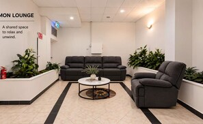 Inviting shared lounge with comfy seating and a bright, relaxing atmosphere - Cosy Private Room in Marrickville | Prime Location (Marrickville)