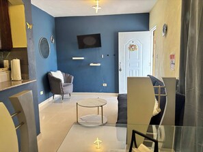 Living area - Apt next to Avenida España (Santo Domingo Este)