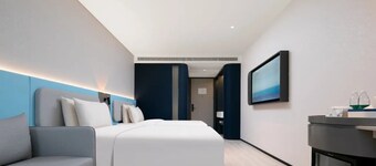 Atour Light Hotel