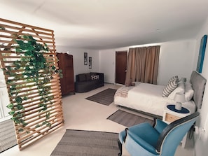 Casa de lujo | Tabla de planchar con plancha y wifi gratis