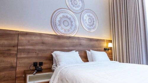 Rakaya alwustaa Serviced Apartments